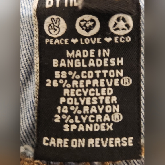 REWASH Paris Collection Highrise Kick Bell Crop - Picture 7 of 8